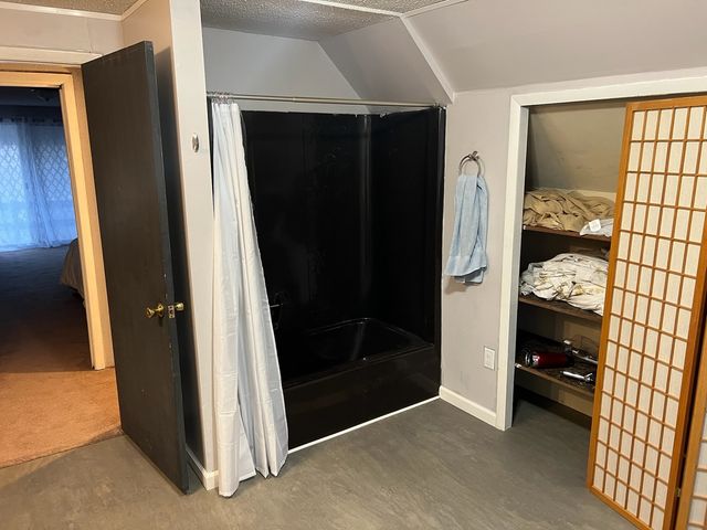 410 Wagon Creek Loop, Creal Springs, IL 62922