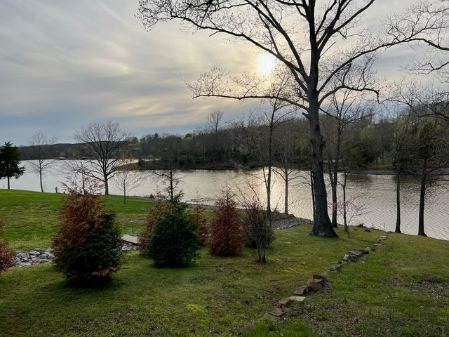 410 Wagon Creek Loop, Creal Springs, IL 62922