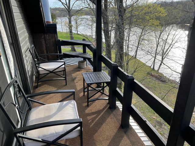 410 Wagon Creek Loop, Creal Springs, IL 62922