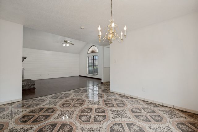 1525 Liberty Lane, Mesquite, TX 75149