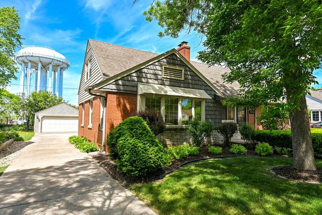 6319 N Bay Ridge AVENUE, Whitefish Bay, WI 53217