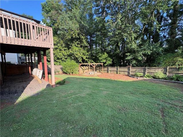 1185 Worthington Hills Drive, Roswell, GA 30076