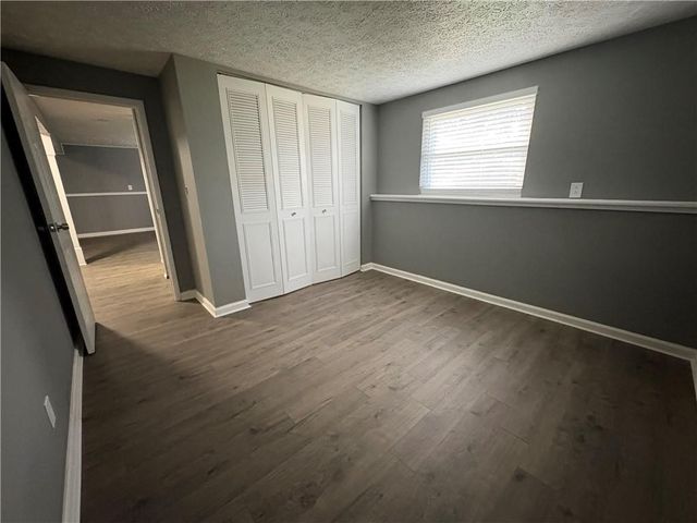 1185 Worthington Hills Drive, Roswell, GA 30076