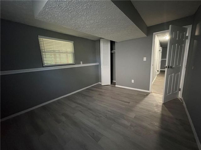 1185 Worthington Hills Drive, Roswell, GA 30076