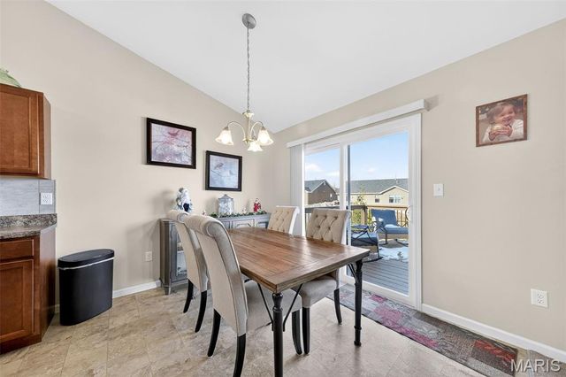 349 Rock Ridge Road, Wentzville, MO 63385