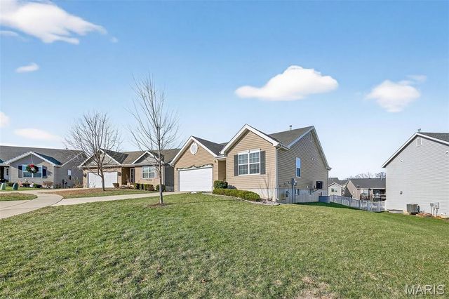 349 Rock Ridge Road, Wentzville, MO 63385