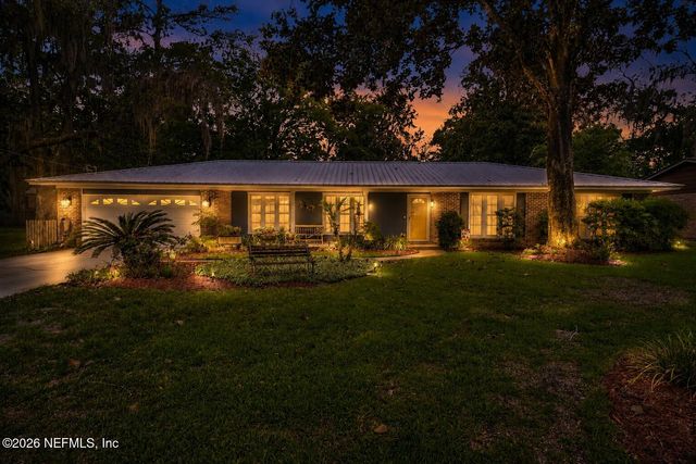 2432 LAKEVIEW Drive, Orange Park, FL 32073