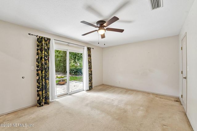 2432 LAKEVIEW Drive, Orange Park, FL 32073