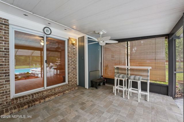 2432 LAKEVIEW Drive, Orange Park, FL 32073