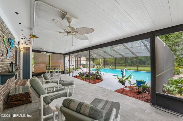 2432 LAKEVIEW Drive, Orange Park, FL 32073