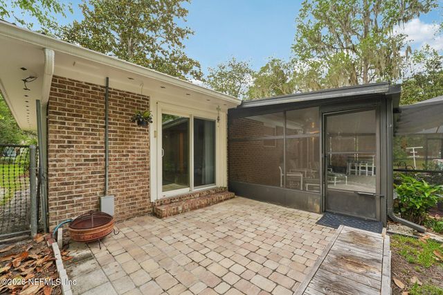 2432 LAKEVIEW Drive, Orange Park, FL 32073