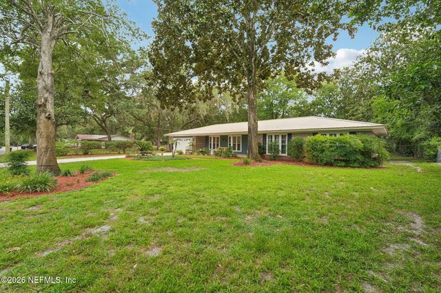 2432 LAKEVIEW Drive, Orange Park, FL 32073