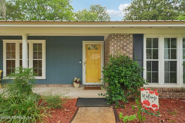 2432 LAKEVIEW Drive, Orange Park, FL 32073