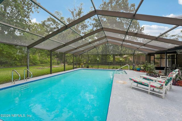 2432 LAKEVIEW Drive, Orange Park, FL 32073