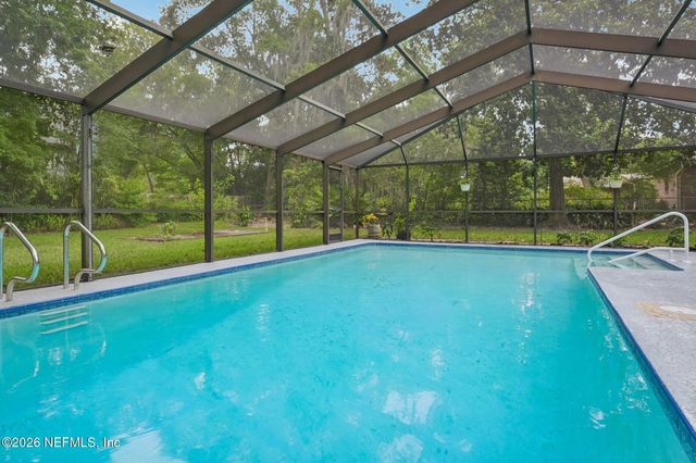 2432 LAKEVIEW Drive, Orange Park, FL 32073