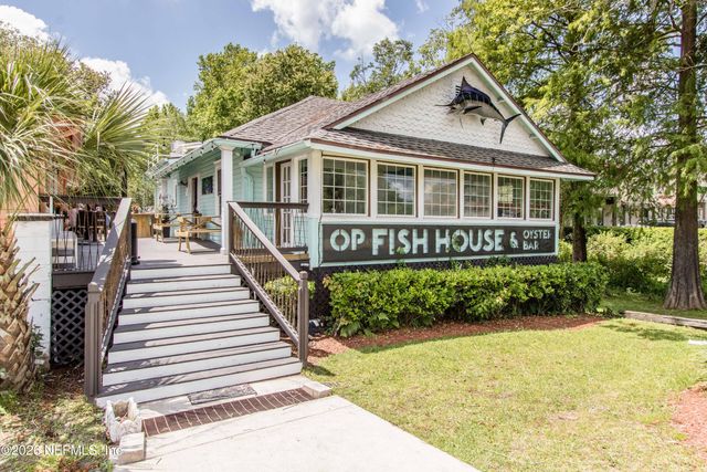 2432 LAKEVIEW Drive, Orange Park, FL 32073