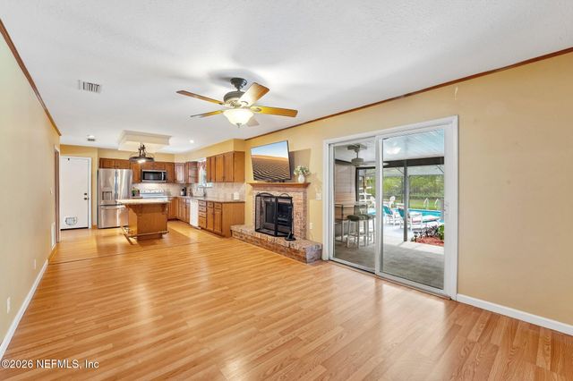 2432 LAKEVIEW Drive, Orange Park, FL 32073