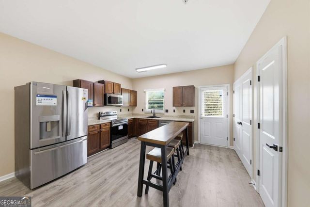 2164 Braxton Road SW, Atlanta, GA 30331