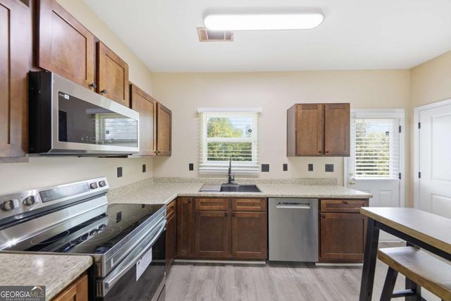 2164 Braxton Road SW, Atlanta, GA 30331