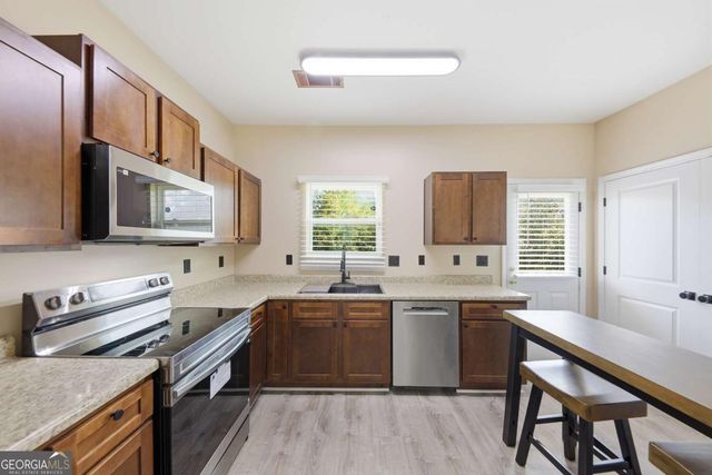 2164 Braxton Road SW, Atlanta, GA 30331