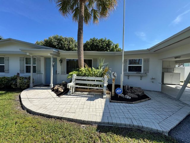 2560 NE 20th Street, Pompano Beach, FL 33062