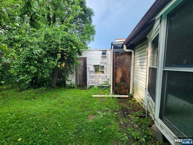 4311 Cottage Avenue, North Bergen, NJ 07047