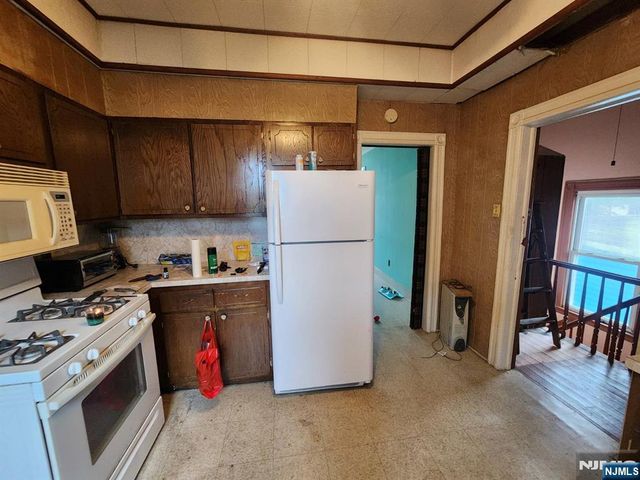 4311 Cottage Avenue, North Bergen, NJ 07047