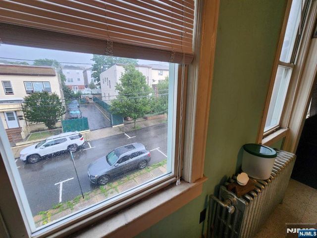 4311 Cottage Avenue, North Bergen, NJ 07047