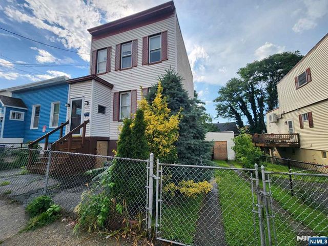 4311 Cottage Avenue, North Bergen, NJ 07047