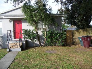 40 E 10TH STREET, St Cloud, FL 34769