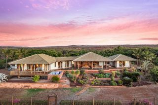 3036 Kalua Koi Rd, Maunaloa, HI 96770