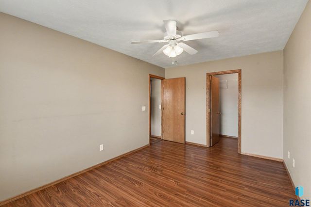 4612 S Wilson Ave Avenue, Sioux Falls, SD 57106