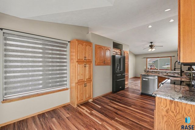 4612 S Wilson Ave Avenue, Sioux Falls, SD 57106