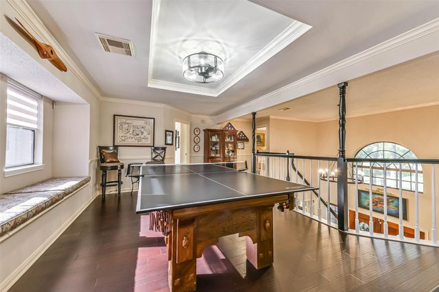 1719 Fairoaks Street, El Lago, TX 77586