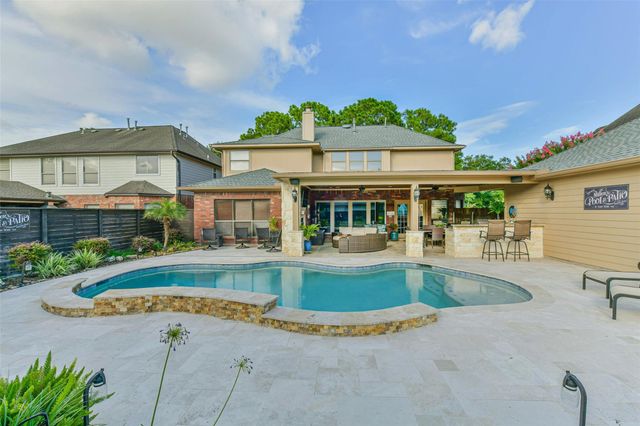 1719 Fairoaks Street, El Lago, TX 77586