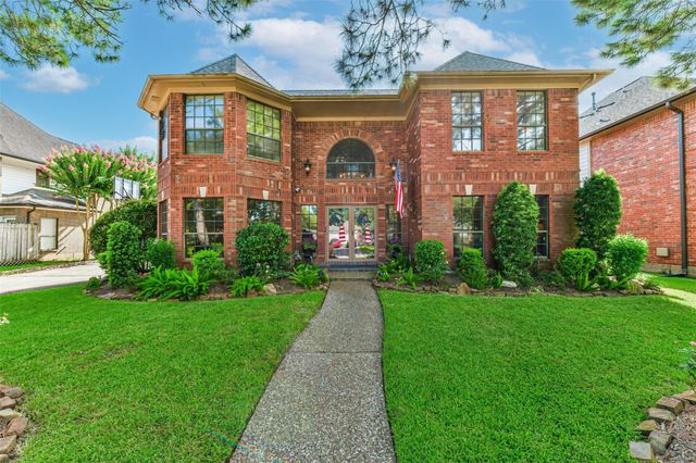 1719 Fairoaks Street, El Lago, TX 77586