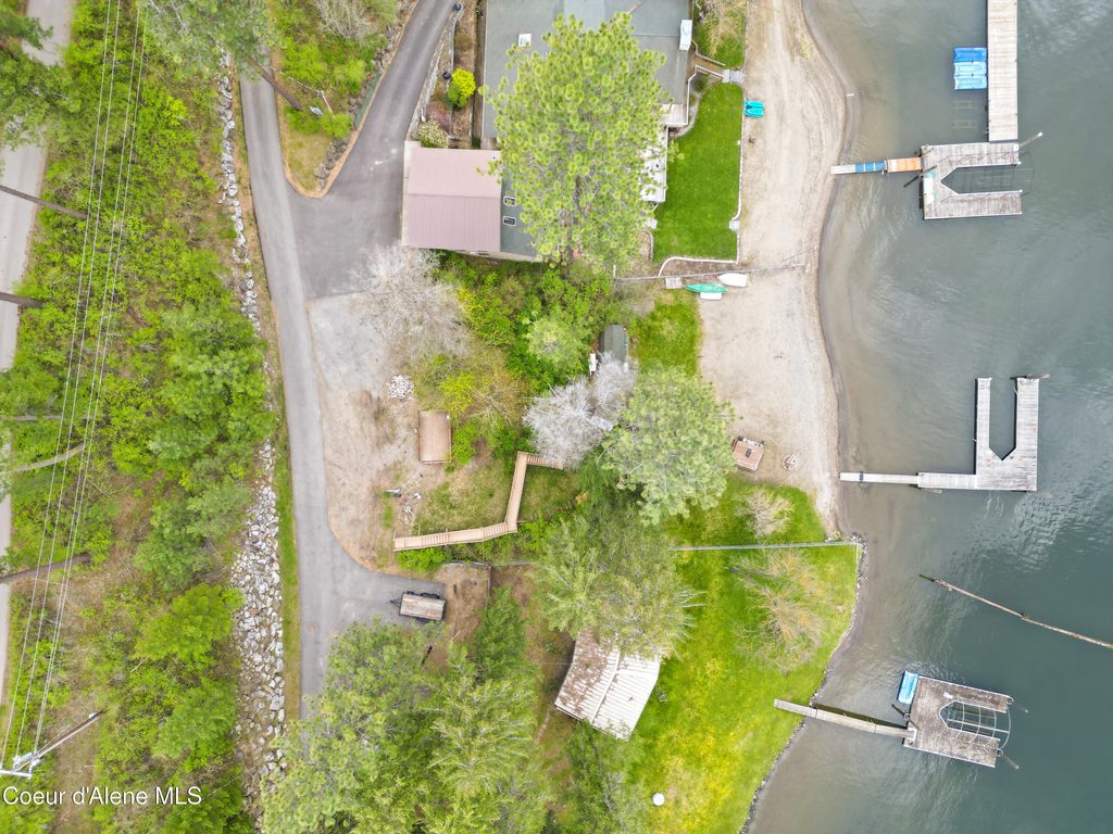 3555 S Azure Waves Drive, Coeur d'Alene, ID 83814 photo 16