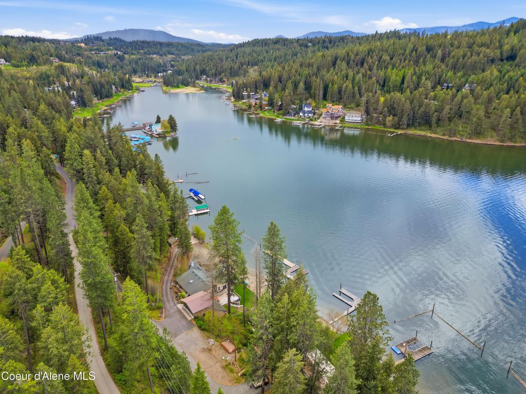 3555 S Azure Waves Drive, Coeur d'Alene, ID 83814 photo 17