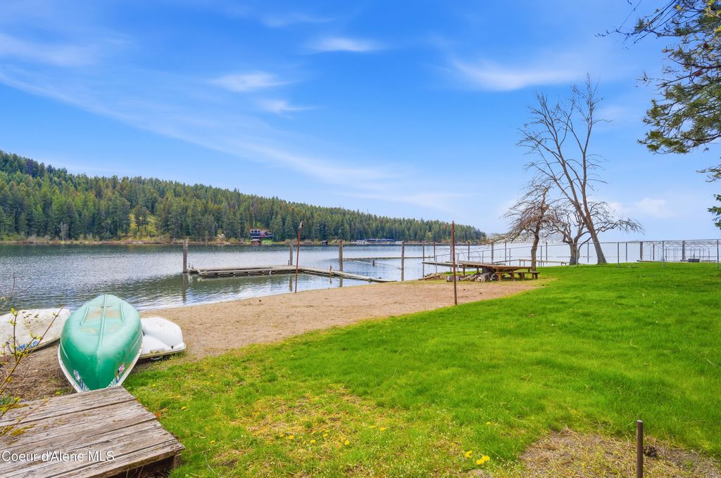 3555 S Azure Waves Drive, Coeur d'Alene, ID 83814 photo 7