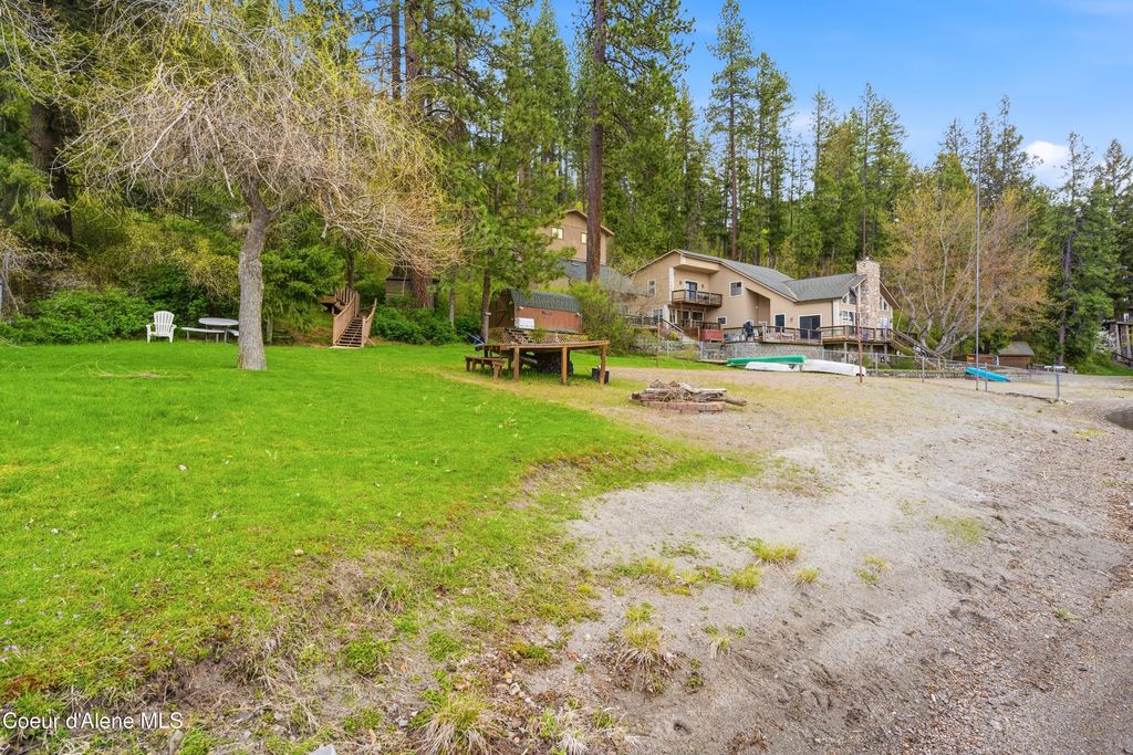 3555 S Azure Waves Drive, Coeur d'Alene, ID 83814 photo 9