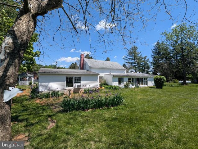 1585 JARRETTSVILLE RD, Jarrettsville, MD 21084