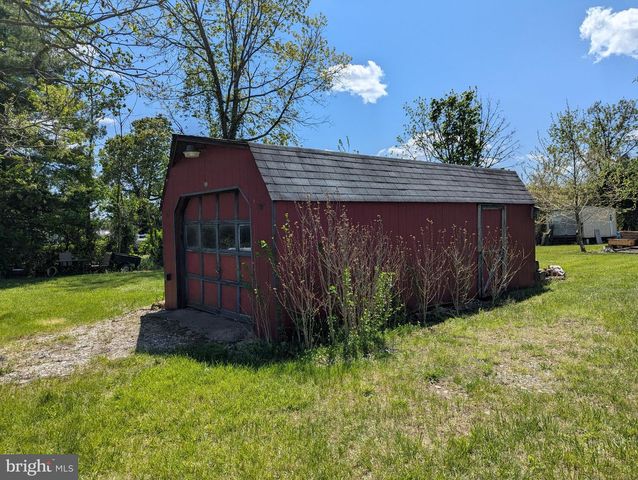 1585 JARRETTSVILLE RD, Jarrettsville, MD 21084