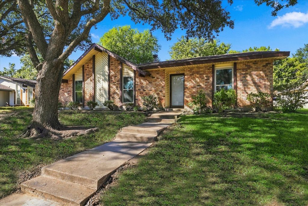 738 Timberdale Street, Grand Prairie, TX 75052 — exterior