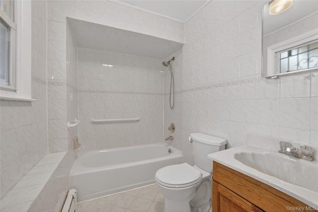 16 Patti Lane, Yonkers, NY 10701