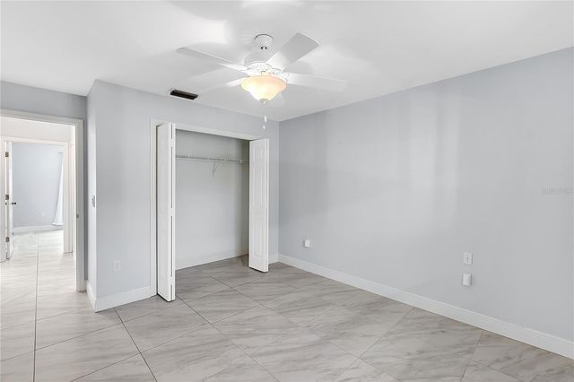 911 WEE BURN PLACE, Sarasota, FL 34243