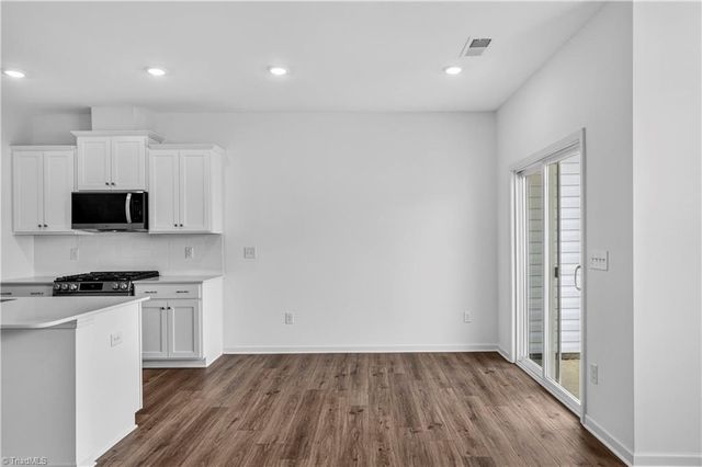 1858 Pheasant Trace Circle, Kernersville, NC 27284