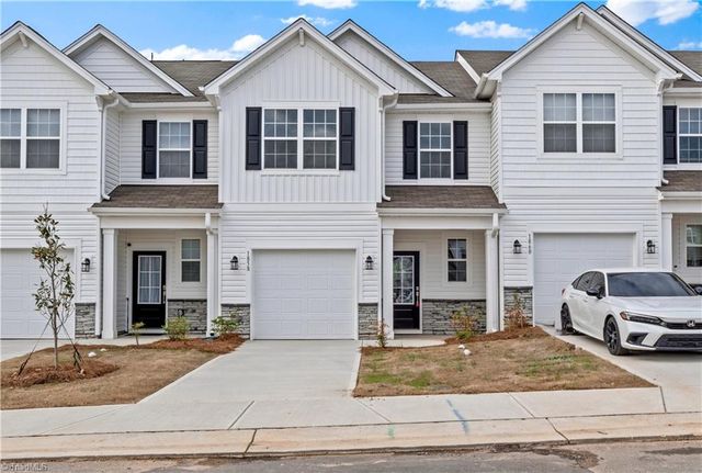 1858 Pheasant Trace Circle, Kernersville, NC 27284