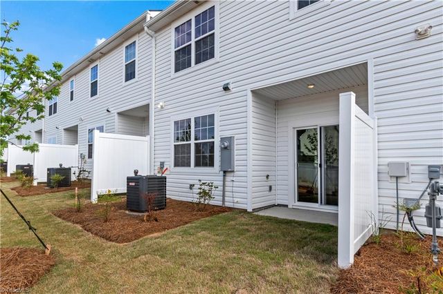 1858 Pheasant Trace Circle, Kernersville, NC 27284