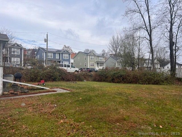 475 Alba Avenue, Bridgeport, CT 06606