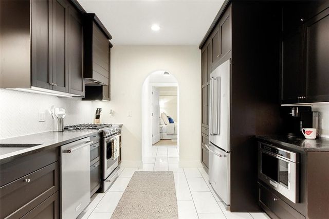 4132 Pershing Avenue, Fort Worth, TX 76107